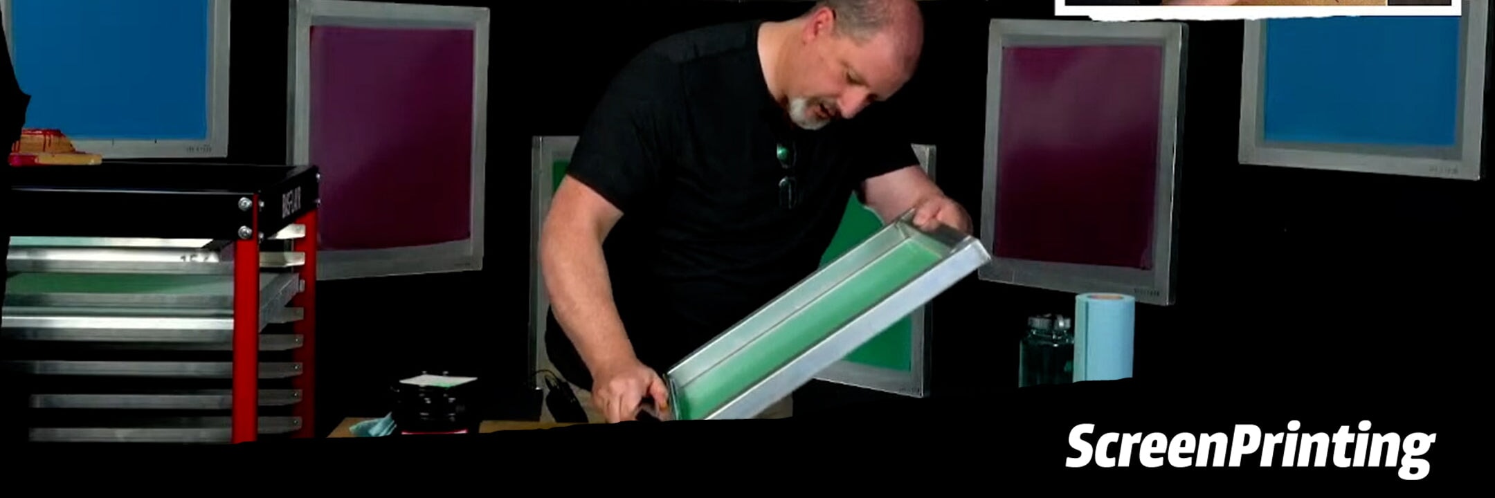 The Basics of Mixing Emulsion and Coating a Screen